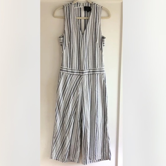 Intermix Gwen Soft Cotton Gray Striped Cropped Cutout Jumpsuit XS - Picture 6 of 9